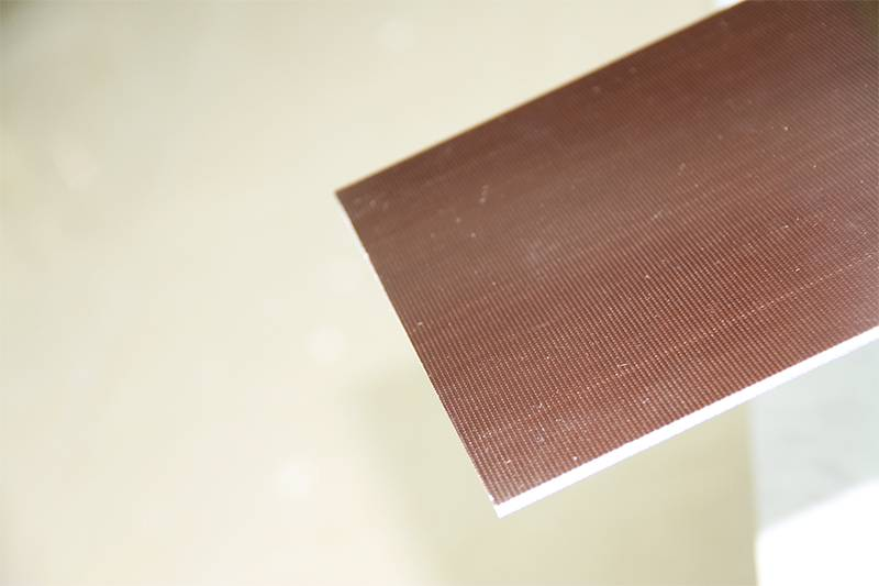 Diphenyl ether laminated glass cloth board