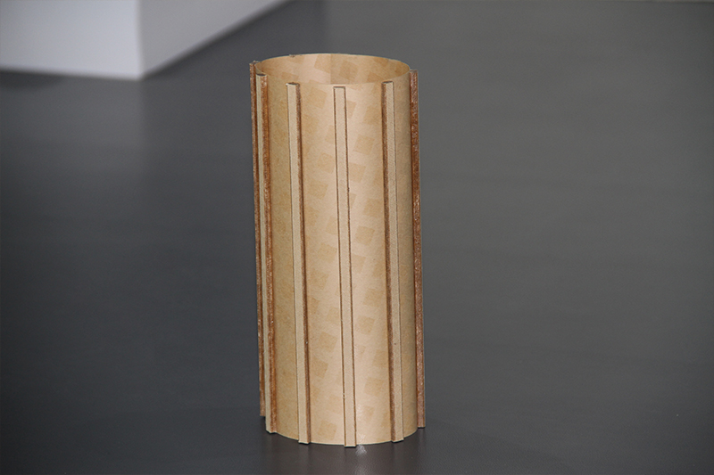 Oil strut belt for transformer