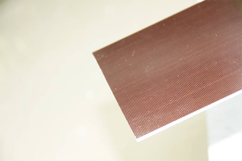 Diphenyl ether laminated glass cloth board