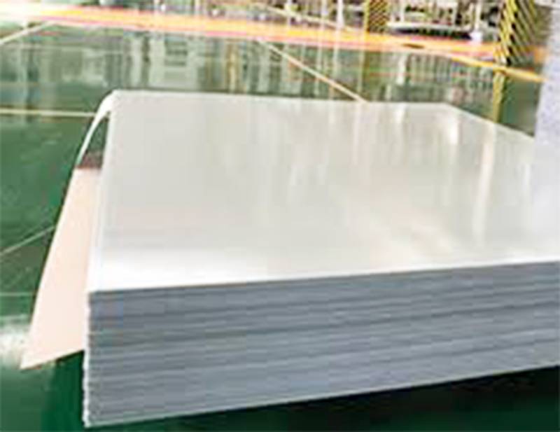 Diphenyl ether laminated glass cloth board