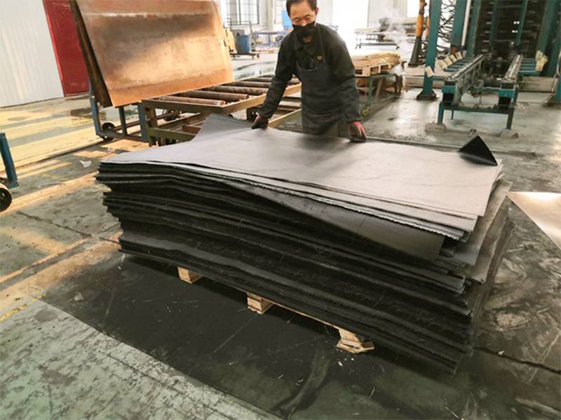 Magnetic conductive fiberglass sheet